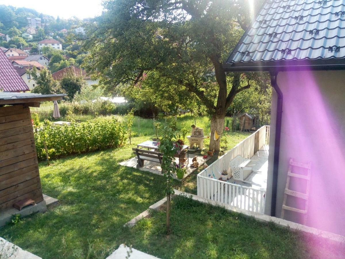 Apartman All Seasons Hotonj Buitenkant foto